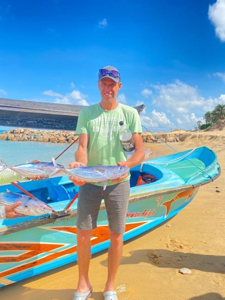 Blue Waves Kite Surfing Beach Resort Kalpitiya Ngoại thất bức ảnh